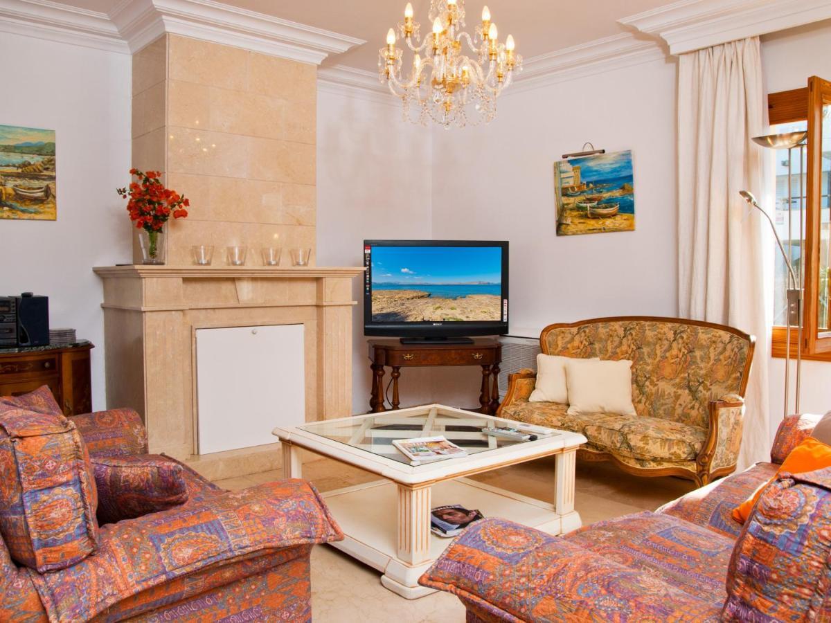 Villa Tita De Manresa, Con Jardines Y Vista Mar Alcudia  Ngoại thất bức ảnh